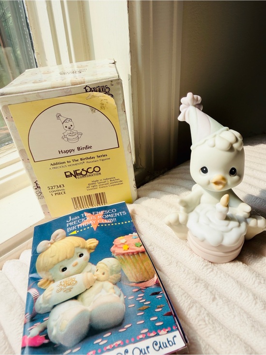 Precious Moments Other - Precious Moments 1992 Happy Birdie Porcelain Figurine with Original Box 💝